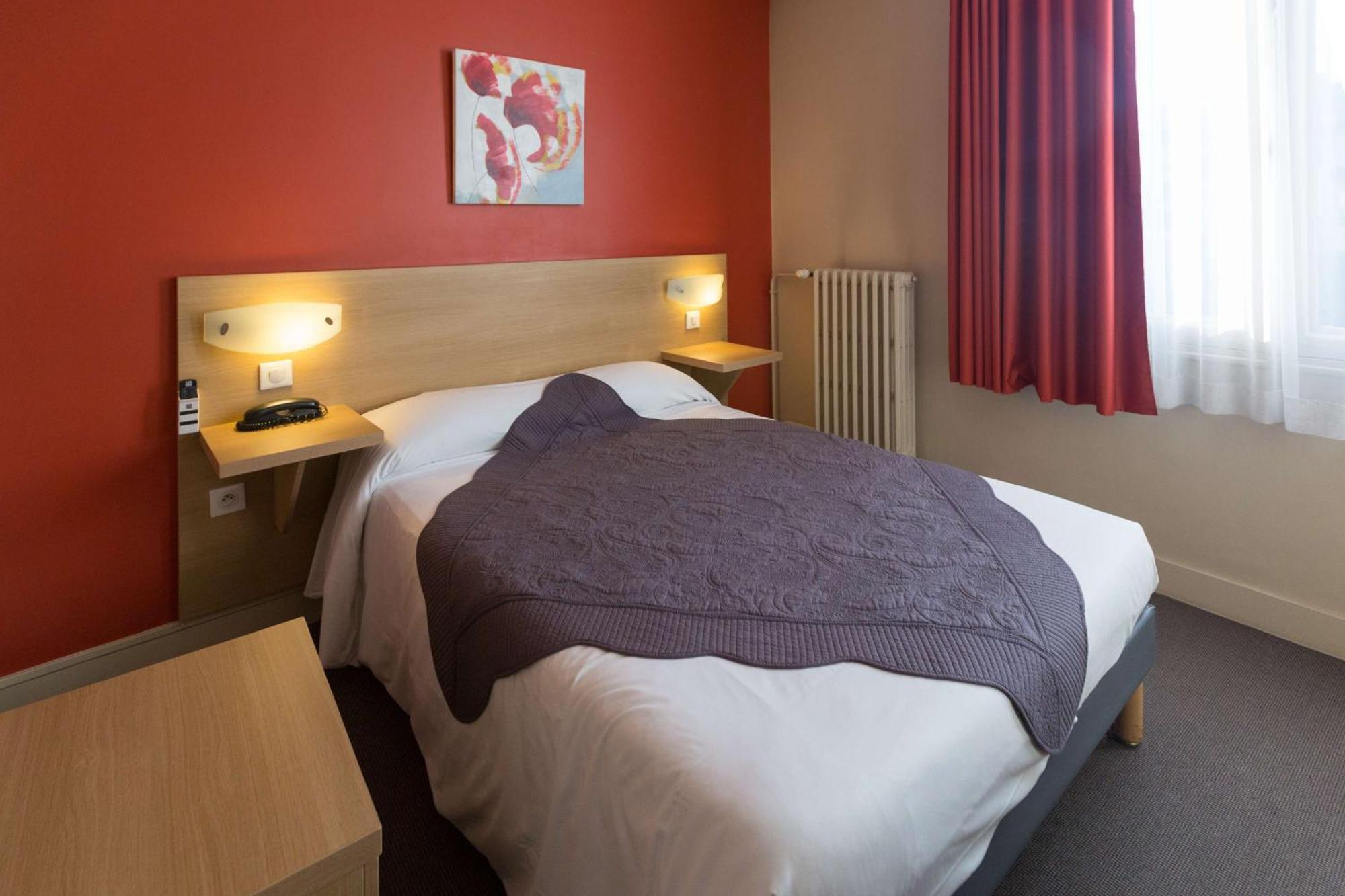 Brit Hotel Terminus Angoulême Esterno foto